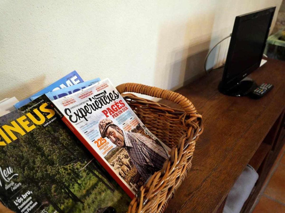 Can Toni Vell Espinelves Bagian luar foto